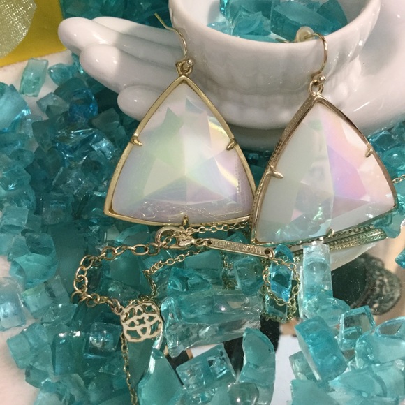 Kendra Scott Jewelry - ✨HP!✨Kendra Scott  Set!